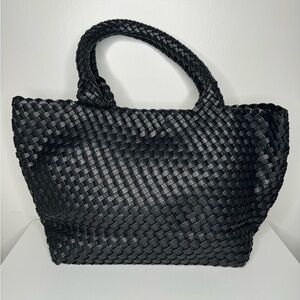 NWT Black Woven Vegan Leather Basket Bag with Purse Insert